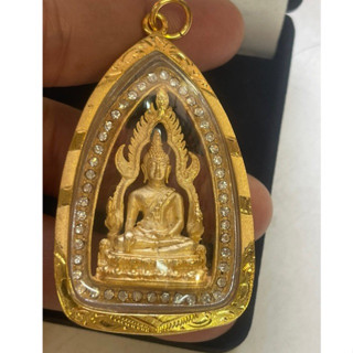 พระพุทธชินราช พิษณุโลก เลี่ยมทองไมครอนล้อมพลอยสวยมากๆ
