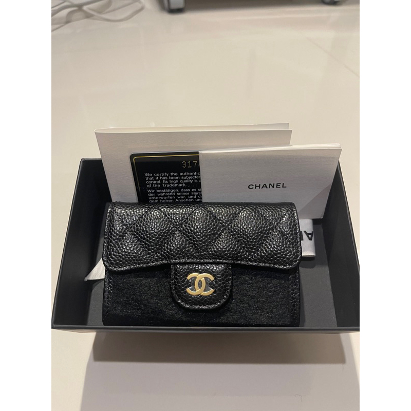 Chanel card holder/wallet (kept unused holo 31) แท้ 💯