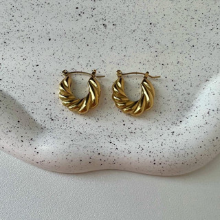 Adoreofficial.bkk | Spiral hoop gold earring