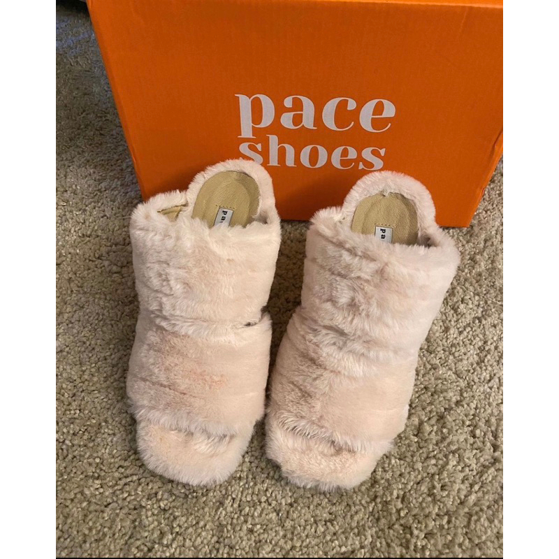 รองเท้าส้นสูง แบรนด์ #PaceShoes Size 34
