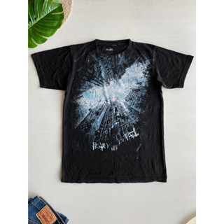 เสื้อยืด Batman the dark knight rises ลายใหญ่ OVP สีดำ ลายเต็มๆ สภาพใหม่มาก Size M