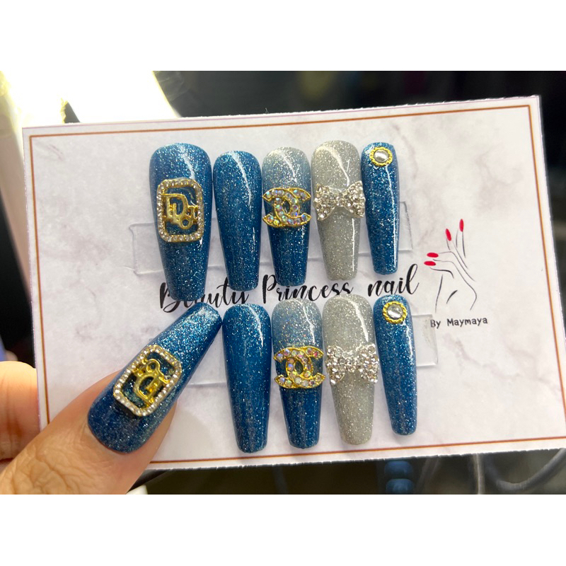 #สินค้าทำตามออเดอร์
#รอรับสินค้า3-4วัน
#เปลี่ยนสีเล็บได้บ่อยๆ
#ราคาถูก
#คุ้มที่สุด