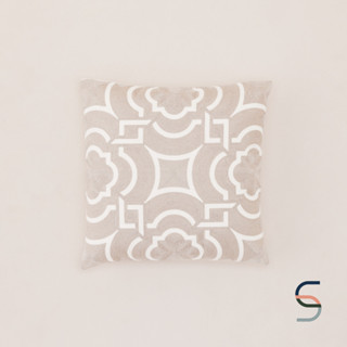 SARABARN Geometric Cushion Cover | ปลอกหมอน ปลอกหมอนอิง ปลอกหมอนอิงทรงสี่เหลี่ยมจตุรัส