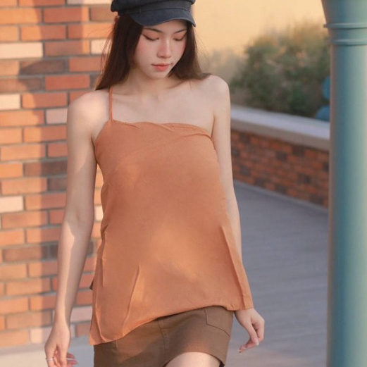 ♥︎ เสื้อสายเดียวใหล่เบี่ยง เนื้อผ้าลินิน ผ้าเบาโปร่งไม่ร้อน VIV