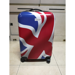 กระเป๋าเดินทางล้อลาก หมุนได้รอบ ลาย union jack ขนาด 20 นิ้ว แถม 12 นิ้ว รวม 2 ใบ