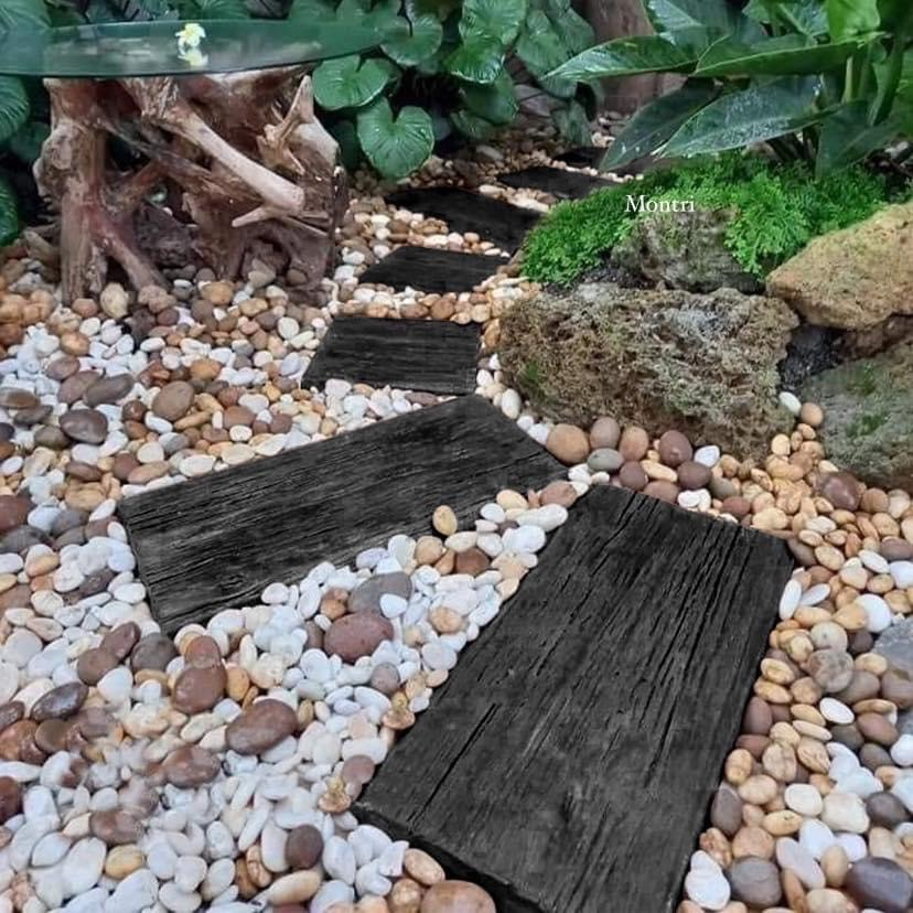 แผ่นทางเท้า แผ่นปูทางเดิน ปูนลายไม้ งาน DiY สวยๆ ขนาด : กว้าง 30 ยาว 60 หนา 4.5 cm.