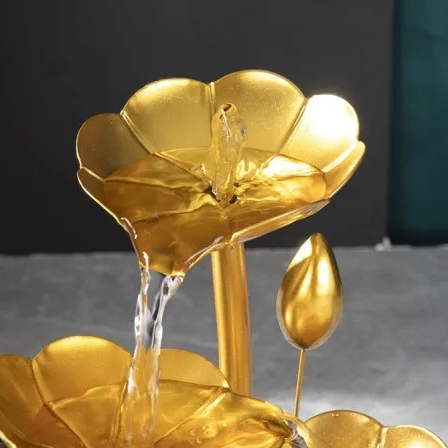 (น้ำตกใบบัวทอง) น้ำล