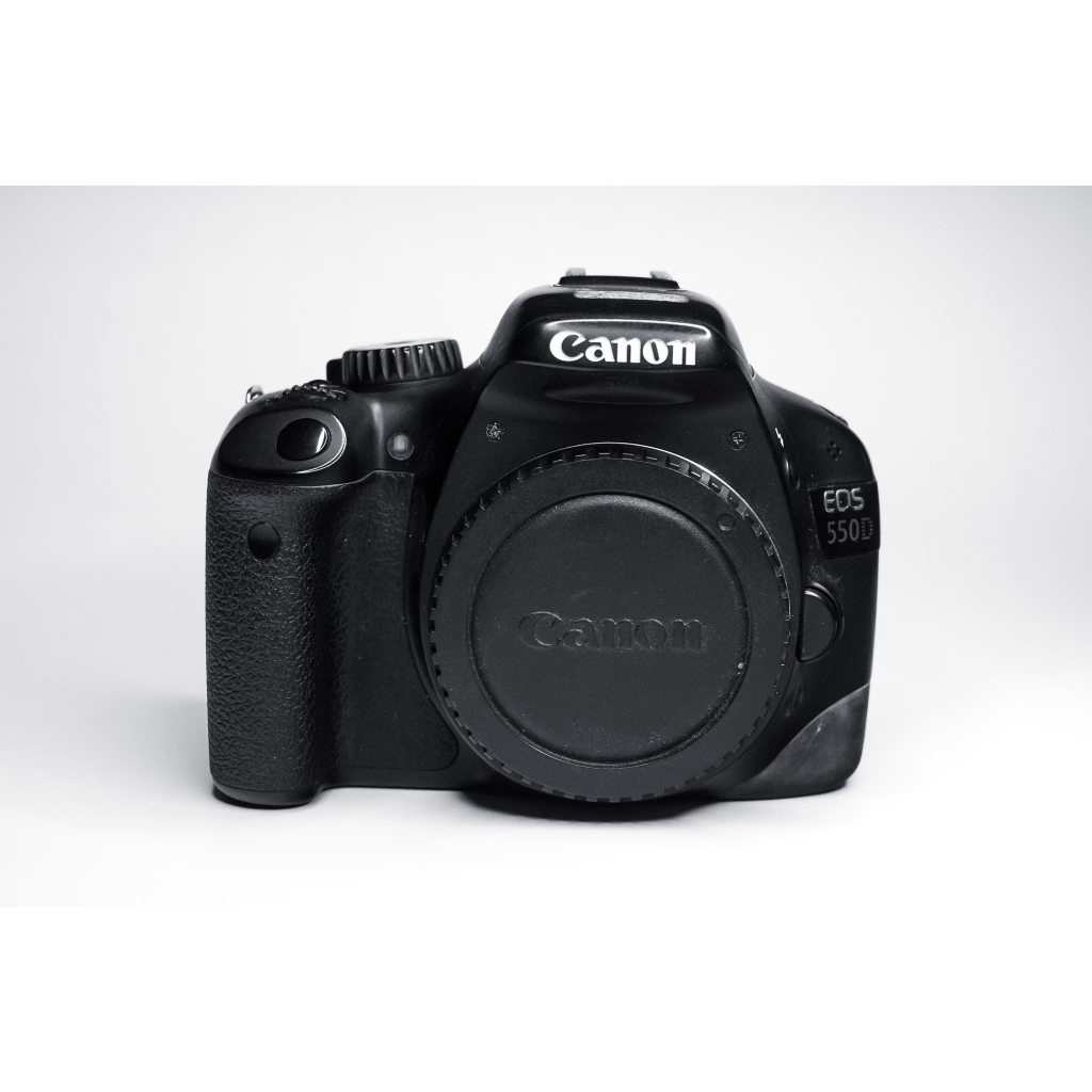 กล้อง CANON EOS 550D มือสอง + เลนส์ 18-55mm. สภาพ 80% ใช้งานปกติ