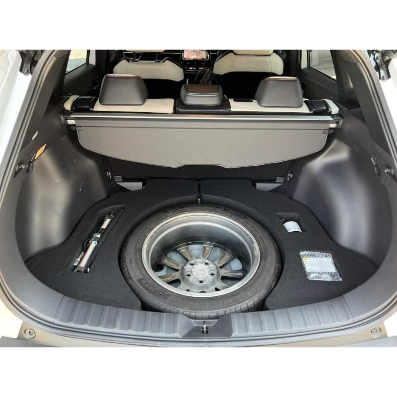 Cross ชุดโฟมใส่ล้ออะไหล่ Toyota corolla Cross