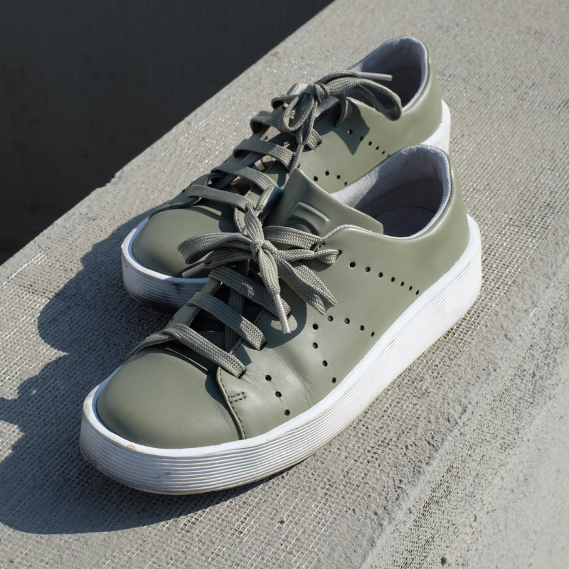 รองเท้า camper ของแท้ courb