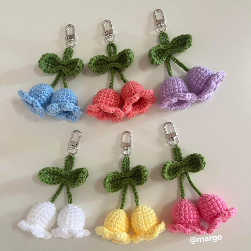 Lily Keychain 🌷🤍พวงกุญแจดอกลิลลี่ไหมพรม🌸