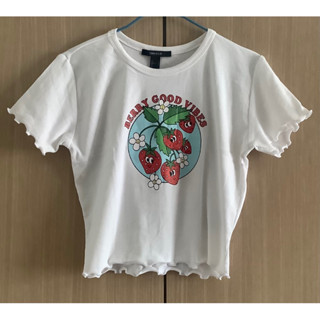 เสื้อผ้ายืด ทรงครอป Forver21 ป้ายติด L อก 36” ยาว 17”(ของใหม่ค่ะ)