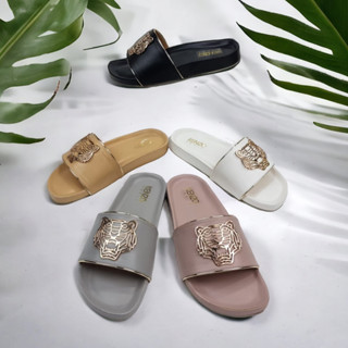 [รับCode12%⚡เพียงกดติดตามร้าน❤️] KenZ Sandal Logoทอง แตะสวมหนังนุ่มขอบทอง พื้นเสริมนิ่ม [TG]