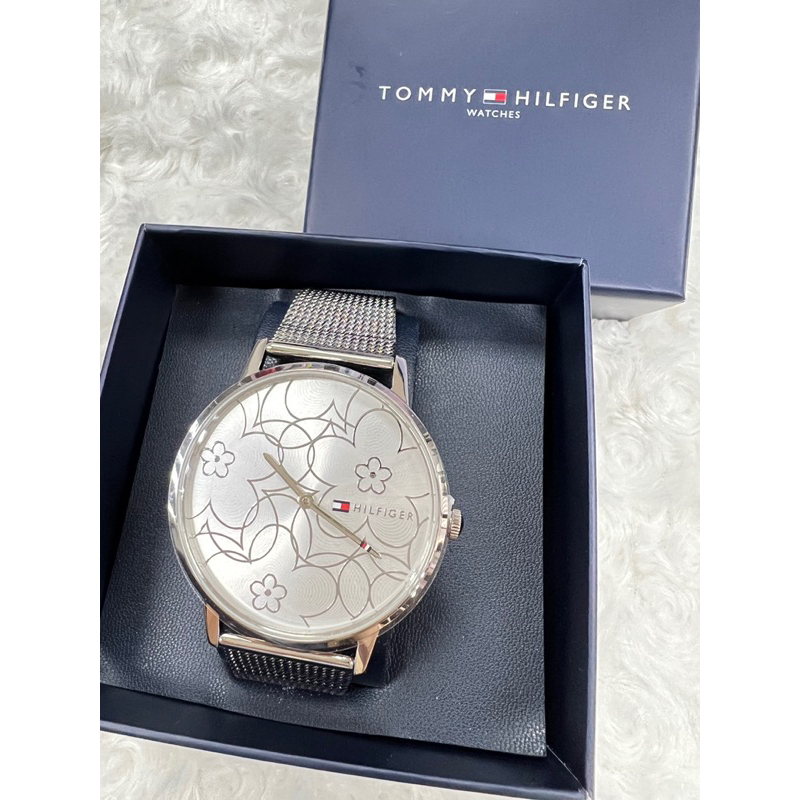 TOMMY HILFIGER นาฬิกาผู้หญิง สายถัก