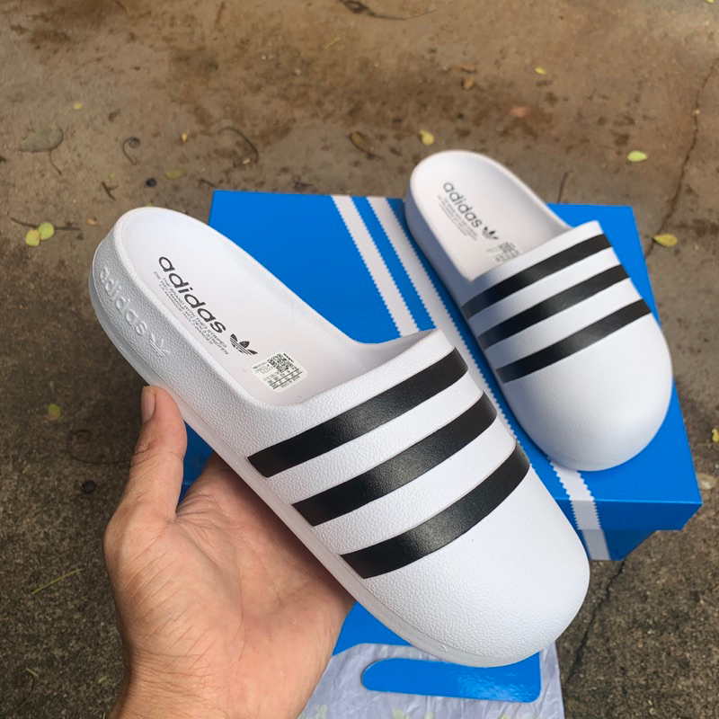 รองเท้าแตะ Adifom Adilette พร้อมส่ง 36-44 แถมกล่อง