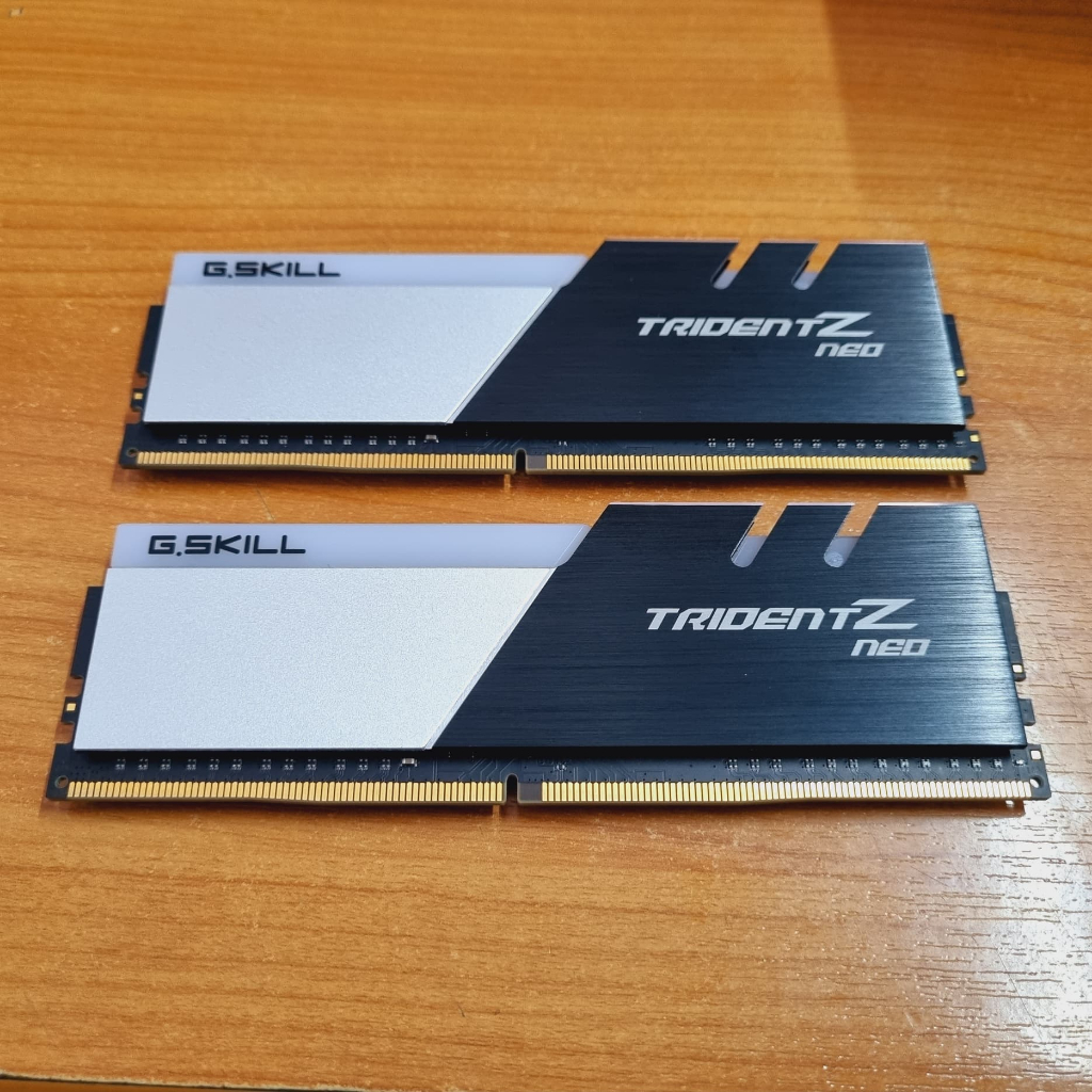 แรมพีซี DDR4 RAM G.SKILL TRIDENT Z NEO RGB Lighting 16GB (8GBx2) BUS 3200MHz มือ2 (ไม่มีกล่อง) ใช้งานปกติ