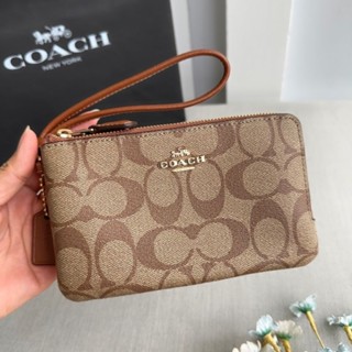 คล้องมือ coach 2 zip ของแท้100% ร้านคนไทย