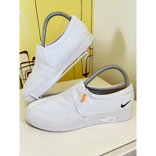 รองเท้าผู้หญิง Nike Womens Court Royale Slip On  size38