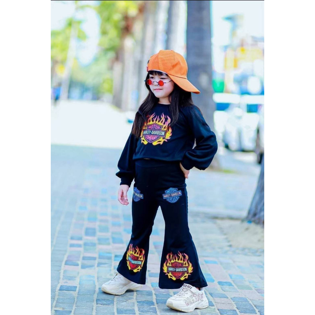 งานเซท 3 ชิ้น Harley ต๊าซมากกก เสื้อแขนยาว +กางเกงขาม้าสกรีน พร้อมหมวกเข้าเซ็ต ING