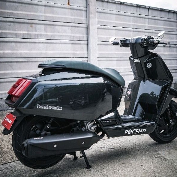 ฮิต!!! Sticker Pocenti สติกเกอร์ไดคัท ติดที่วางเท้า Lambretta หล่อ ลงตัวไปกับ แลมเบรตต้า ติดได้ทุกรุ่น : Pocenti Scooter - รูปที่ 2