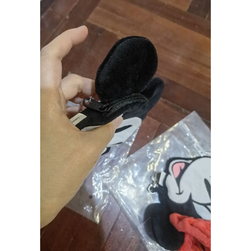 กระเป๋าใส่เหรียญ มีตะขอเกี่ยวห้อยกระเป๋าได้ Disney Asiatique แท้ ใหม่