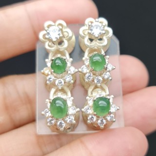 เม็ดหยกแท้ หยกพม่า Jadeite Type A เนื้อแก้ว (ตัวเรือนลำลองต่างหู)( T1)