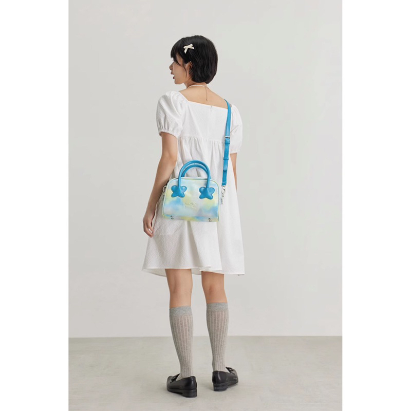 CryingCenter กระเป๋าสะพายข้าง/ครอสบอดี้ Big Rainbow Bag