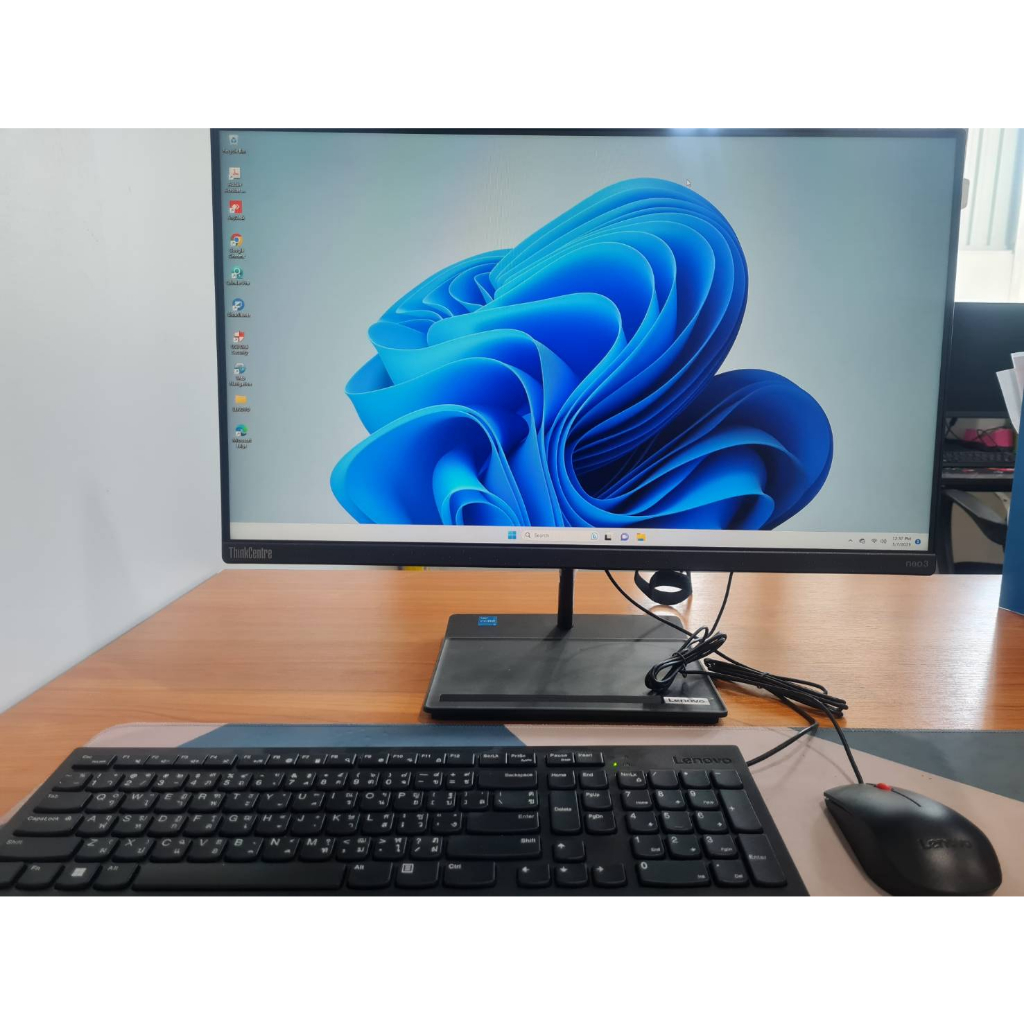 คอมพิวเตอร์ All in One ยี่ห้อ Lenovo มือสอง สภาพใหม่