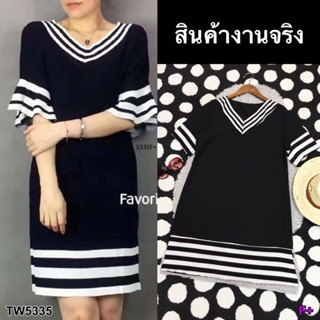 CS5335 เดรสคอวีแต่งริ้ว V-neck dress with stripes