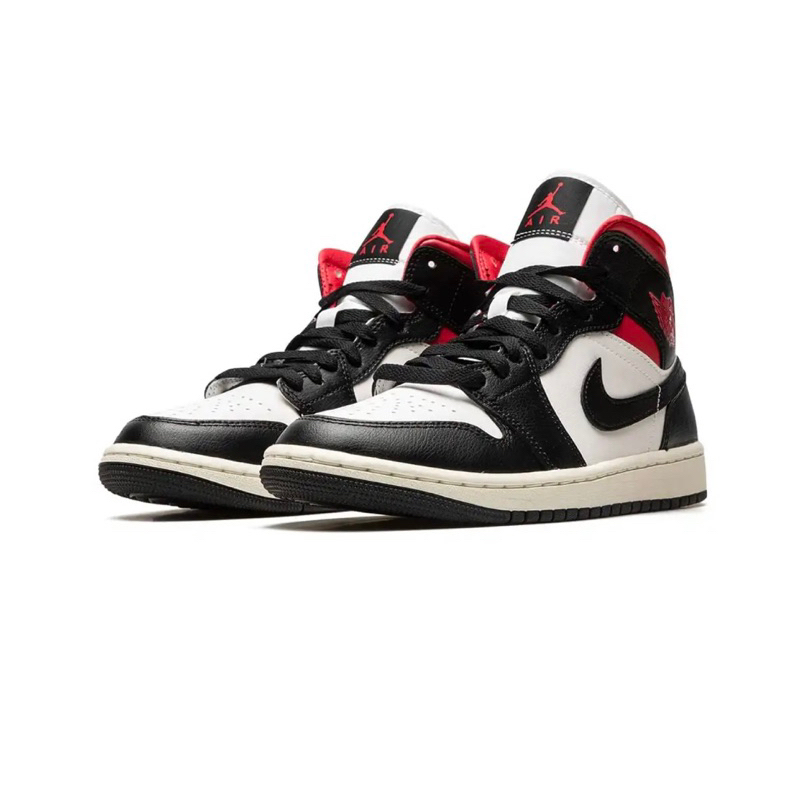 Air Jordan 1 Mid Gym Red Panda