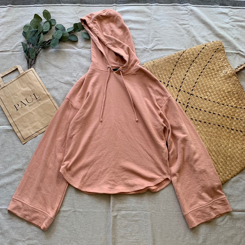 hoodie forever21  มือสอง size s อก 40-44 ไหล่ 22 ยาว 23