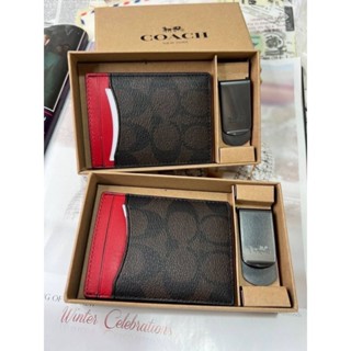 พร้อมส่งเซ็ท กระเป๋าใส่บัตร 
Boxed 3 In 1 Card Case Gift Set In Colorblock Signature Canvas