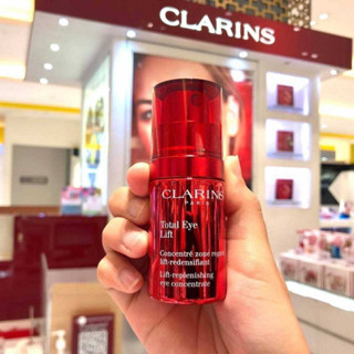 Clarins Total Eye Lift 15ml กล่องไม่สวย