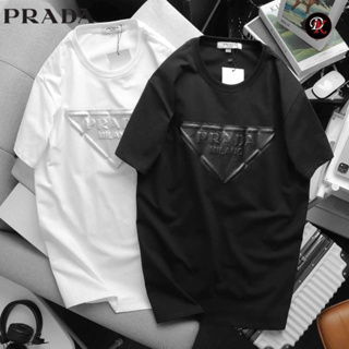 เสื้อยืดคอกลมแขนสั้นพิมพ์ลาย PRAD▲ 🏷️งานป้ายผ้าcotton