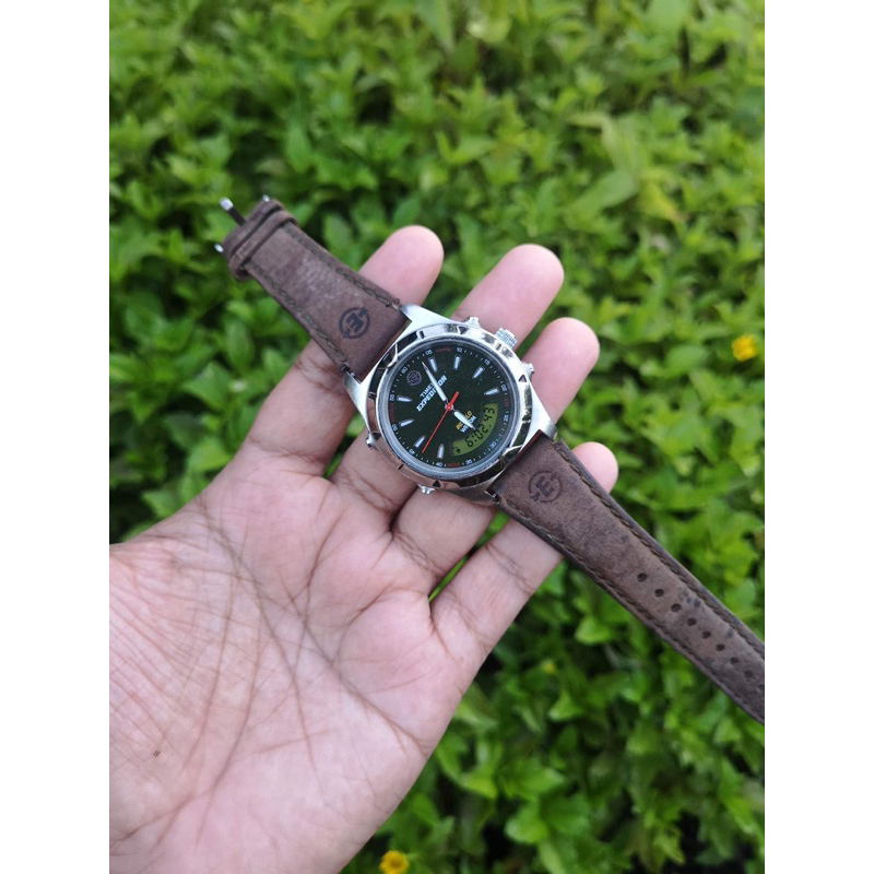 นาฬิกา Timex Expedition  indiglo wr50m ( มือ2 ) สภาพ​ใหม่​