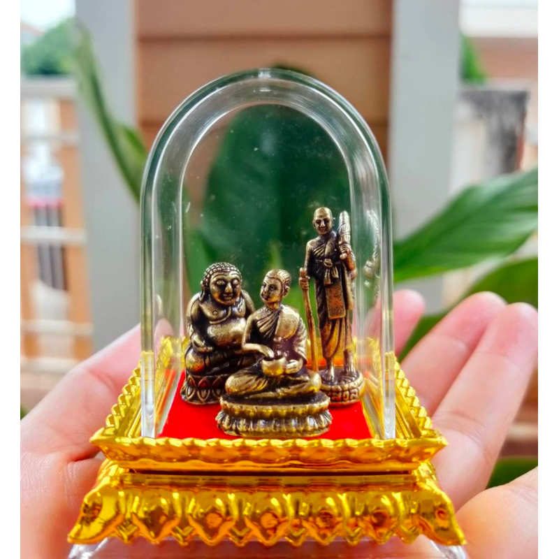 3พระอรหันต์พระไตรภาคีแห่งโชคลาภบูชาแล้วเฮงเรื่องเงินๆทองๆปาฏิหาริย์บันดาลโชคงานทองเหลืองแท้100%