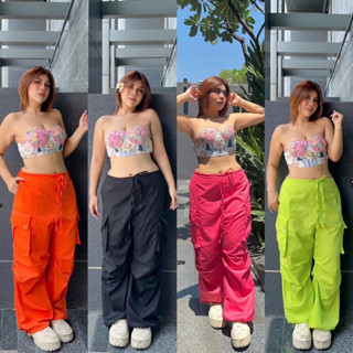 NEON cargo pants💚🧡🖤💗 กางเกงทรงคาร์โก้ แฟชั่นY2K แต่งกระเป๋าใบใหญ่เท่ห์ๆ เสื้อผ้าสาวอวบอ้วน พลัสไซส์ ไซส์ใหญ่