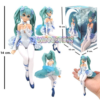 โมเดล ฮัตสึเนะ มิคุ นั่งกล่อง version.2 #vocaloid H: 14 cm. winnietoys