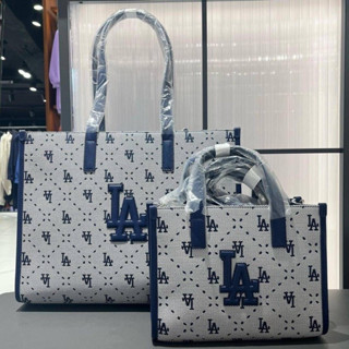 พร้อมส่ง MLB Big Dia Monogram Jacquard L-Tote Bag สะพายใบใหญ่ logo NY สีดำ🖤🖤 logo LA สีน้ำเงิน💙💙 logo B สีน้ำตาล 🤎🤎