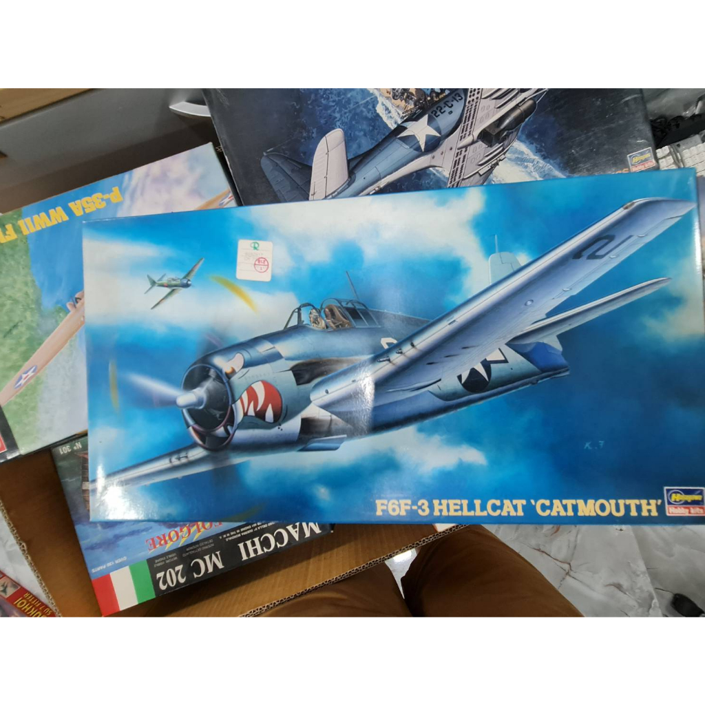 Plastic model [Damaged] 1 / 48F6F-3 Hellcat' Cat Mouse'