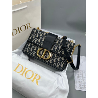 กระเป๋า Dior งาน original ออริ หนังแท้ 100% งานสวย เป๊ะเหมือนแท้เลยค่ะ  size   25cm.  boxset*