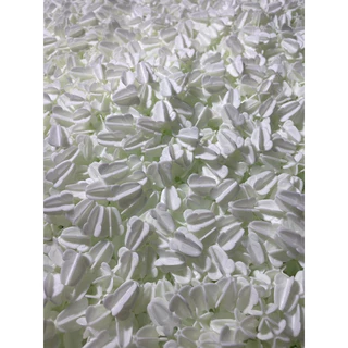 ดอกรักพลาสติก ตราบ้านรักฟ้า สีเขียวอ่อน 🌺🌸 แพ็ค 10 ถุงสุดคุ้ม (16,000++ดอก)