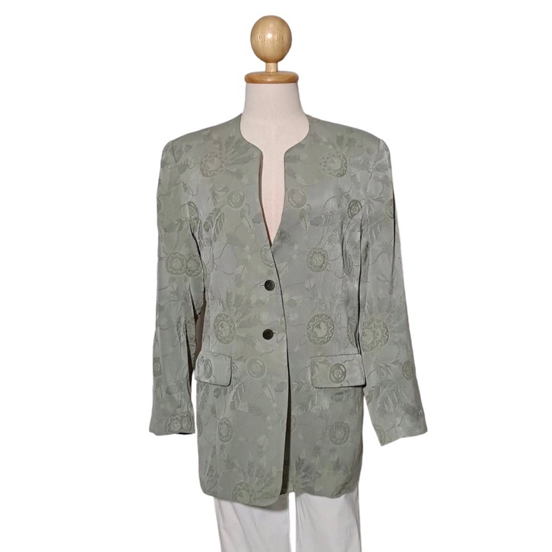 เสื้อคลุม มือสอง   Brand : M2