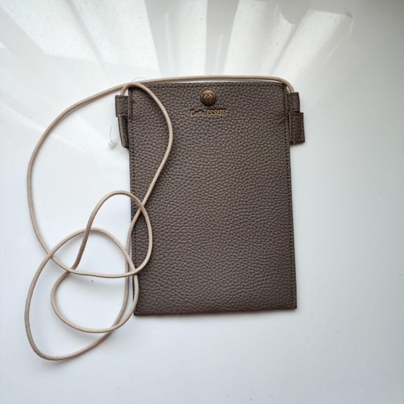 กระเป๋าใส่โทรศัพท์ Cat's issue