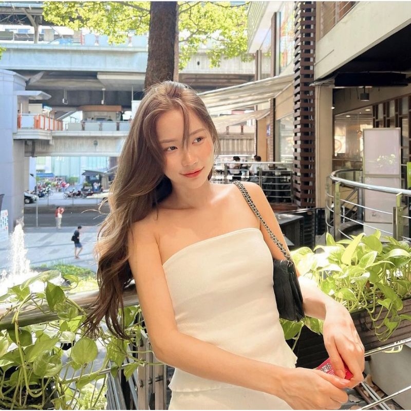 Nadia - white (ชุดเซ็ตผ้ายืดเสื้อคลุม-เสื้อเกาะอก-กระโปรงค่ะ ND-WHITE