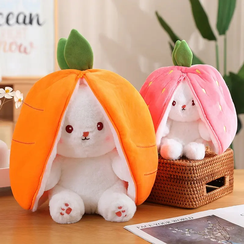 🔥พร้อมส่งจากไทย🔥 ตุ๊กตากระต่ายหูยาว กลับด้านอยู่ในแครอทและสตรอเบอร์รี่ 🐰 2in1 สุด CUTE ขนาด 18CM. 25CM. 35CM.