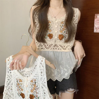 เสื้อถักเสื้อกล้าม ออกแบบดีไซน์ด้วยงายปักดอกไม้ สวยสไตส์สาวเกาหลี เนื้อผ้านุ่มๆใส่สบาย