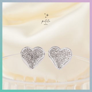 [petite by PRAKYRE] Neo Diamond Heart Earrings - ต่างหูแบบติดหูรูปหัวใจตกแต่งด้วยเพชรทั้งดวง