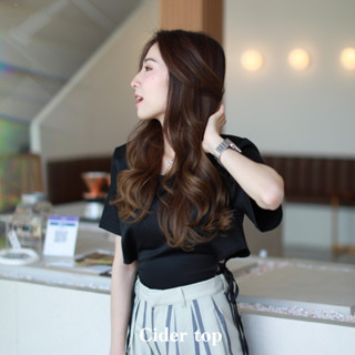 Cider top - เสื้อครอปเว้าเอวผูกเชือกข้างๆ