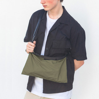 ReForm-Crossbody กระเป๋าสะพายข้าง ผลิตจากผ้ารีไซเคิลจากขวดน้ำดื่ม